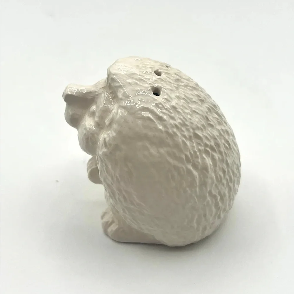Cream Ceramic Hedgehog Salt or Pepper Shaker